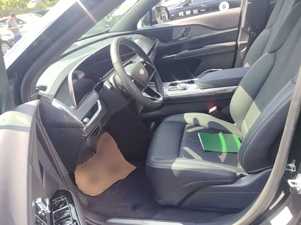 Cadillac XT5 — миниатюра 20