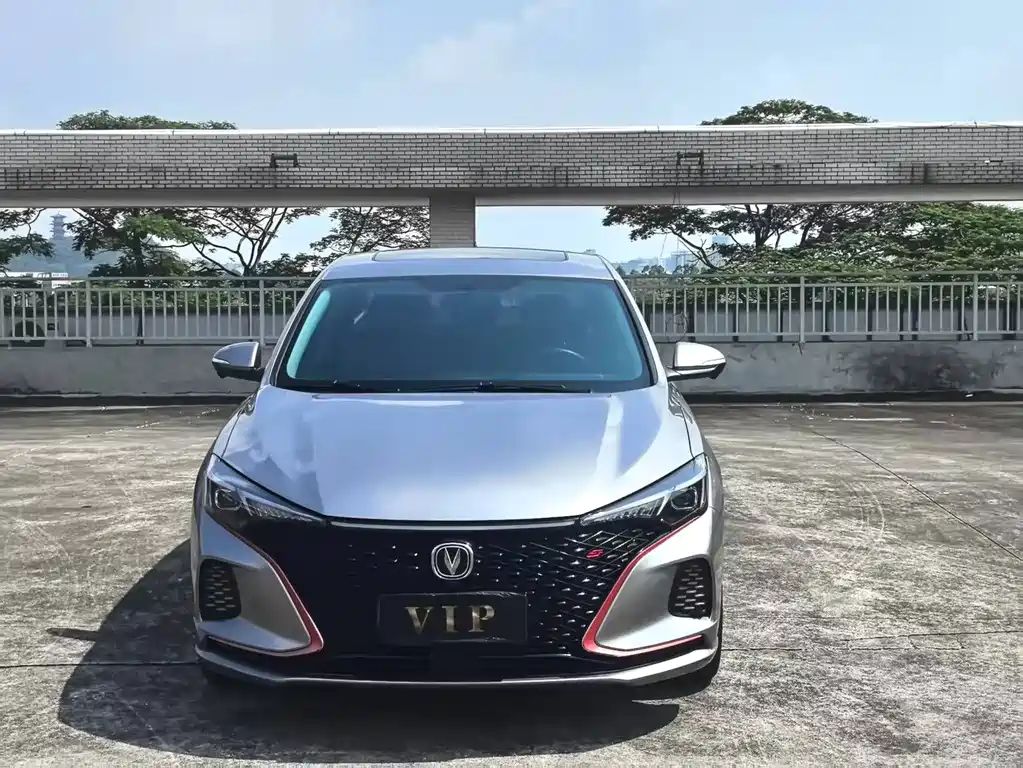 Changan Eado — миниатюра 3