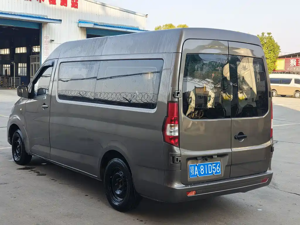 CHANGAN CHANGAN RUIXING M90