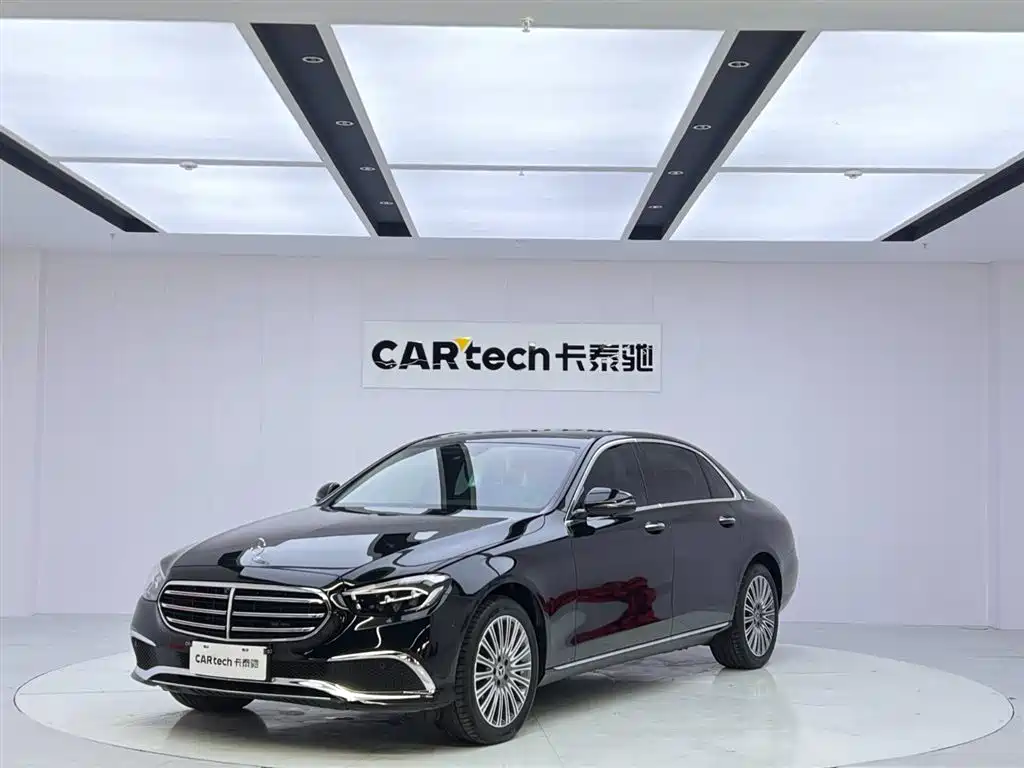Mercedes-Benz E-Class 2023