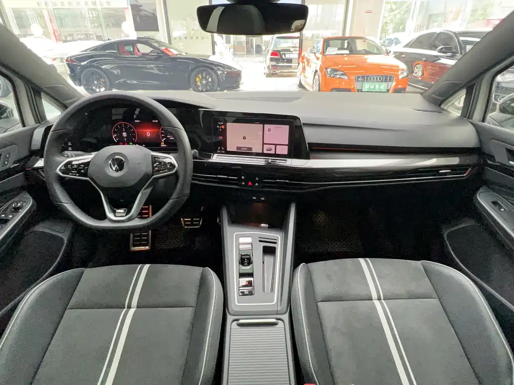 Volkswagen Golf — миниатюра 19
