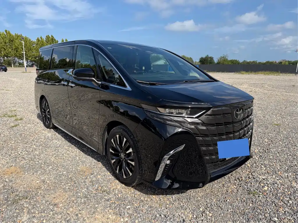 Toyota Alphard — миниатюра 2