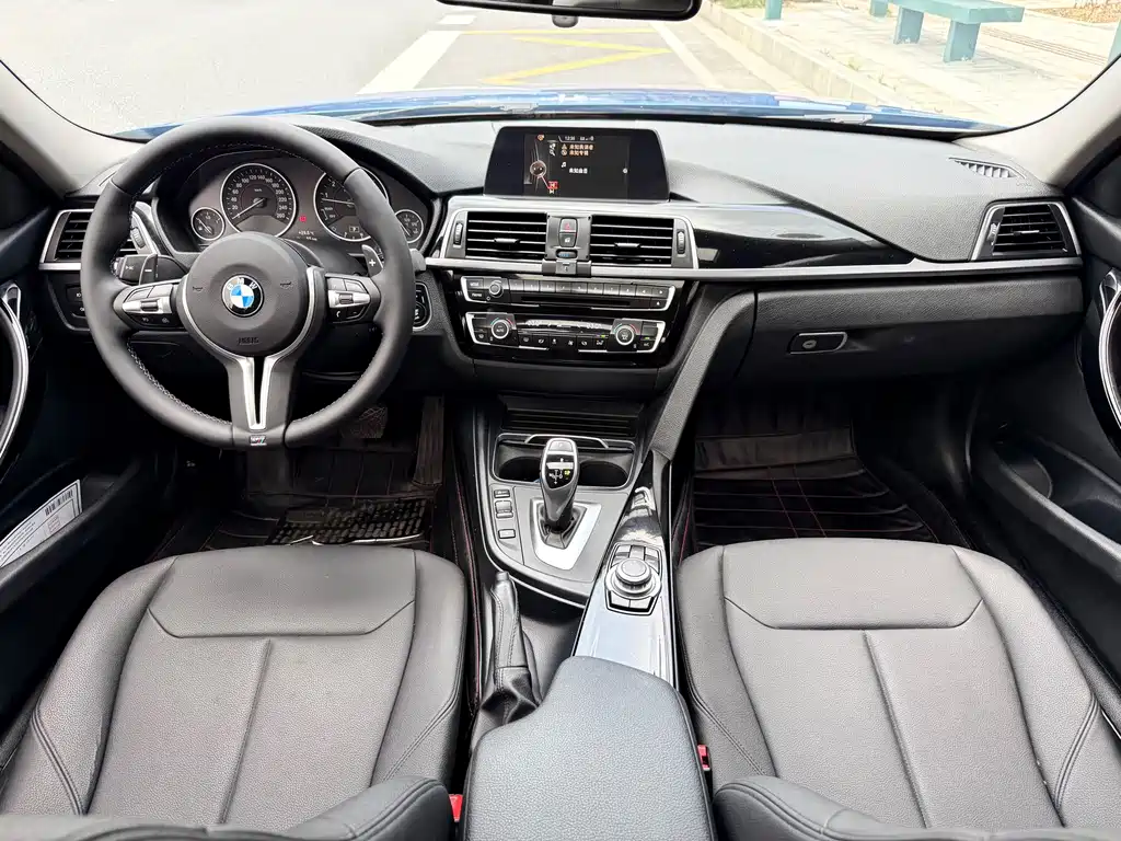 BMW 3 Series — миниатюра 7