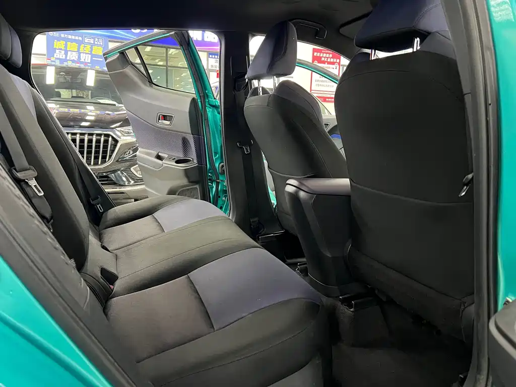 Toyota C-HR — миниатюра 20