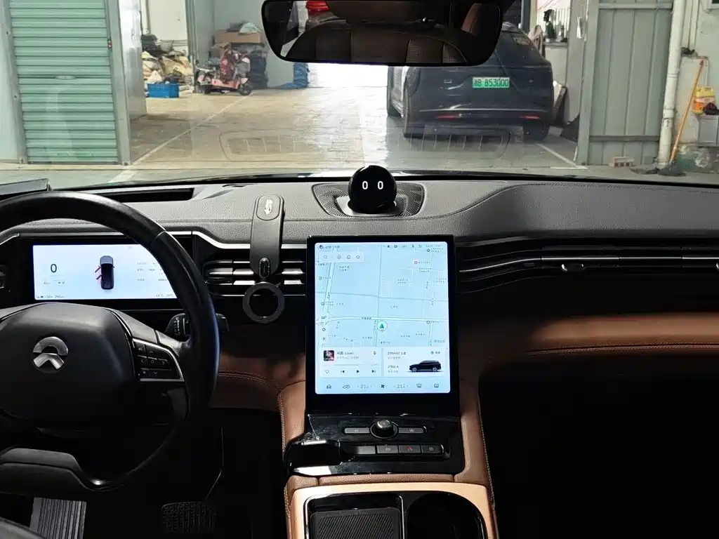 NIO ES8 — миниатюра 10