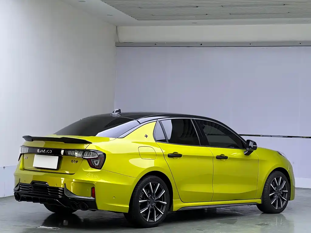 Lynk & Co 03 — миниатюра 6