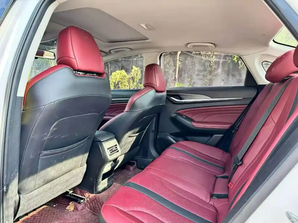 Changan Eado — миниатюра 5