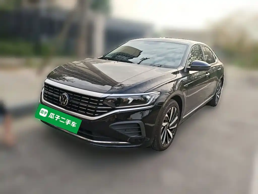 帕萨特 2024款 330TSI 精英版 2024