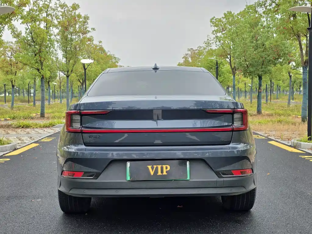 Polestar Polestar 2 — миниатюра 5