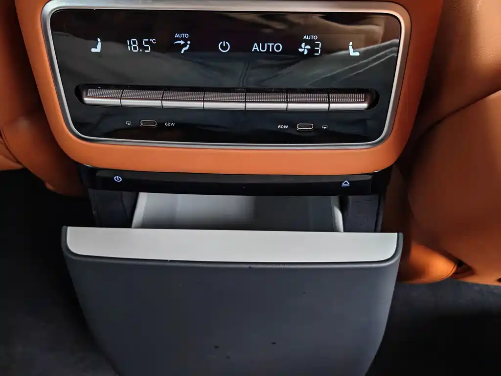 Li Auto Li L9 — миниатюра 12