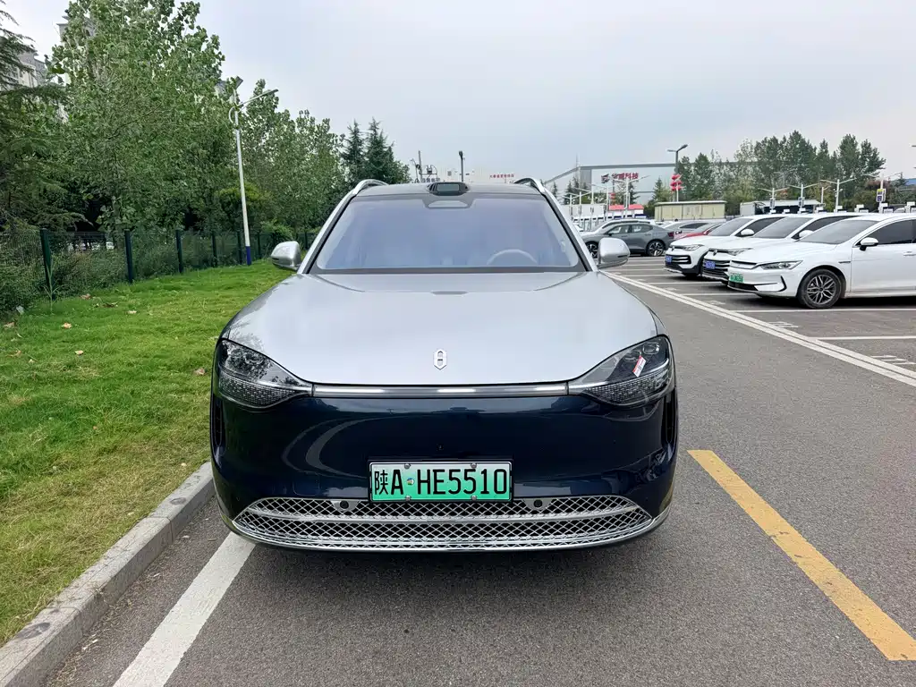AITO AITO M9 — миниатюра 2