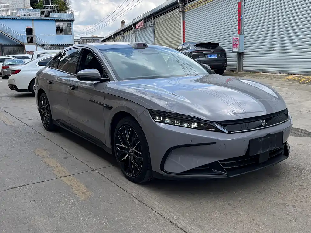 BYD Han — миниатюра 3
