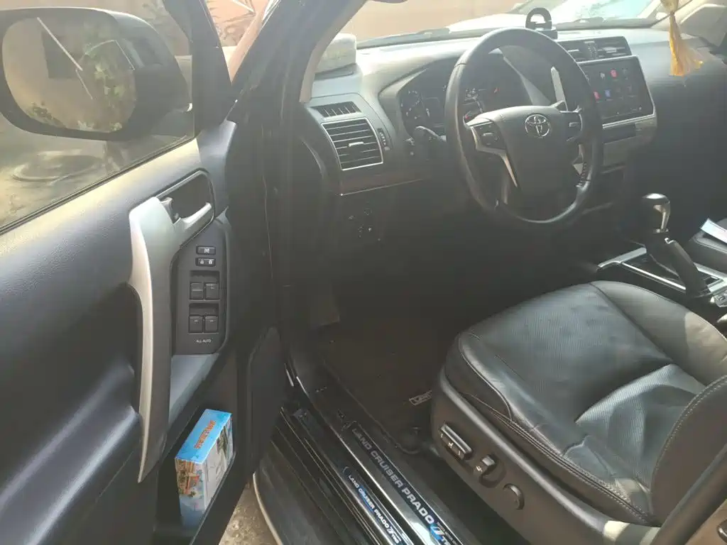 Toyota Prado — миниатюра 17
