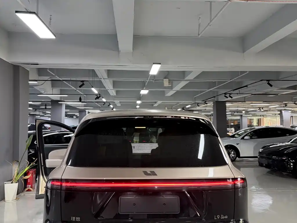 Li Auto Li L9 — миниатюра 5