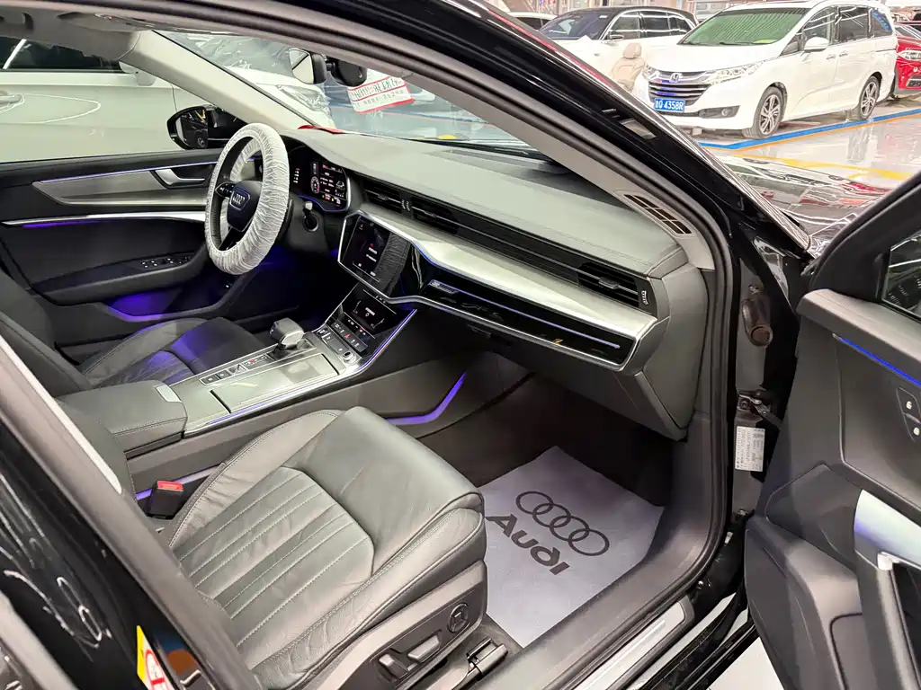 Audi A6L — миниатюра 5