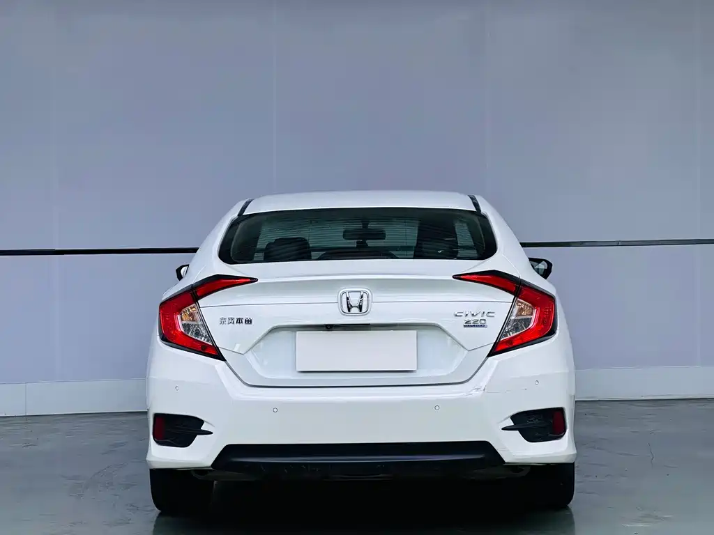 Honda Civic — миниатюра 5