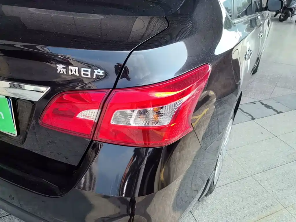 Nissan Sylphy — миниатюра 8