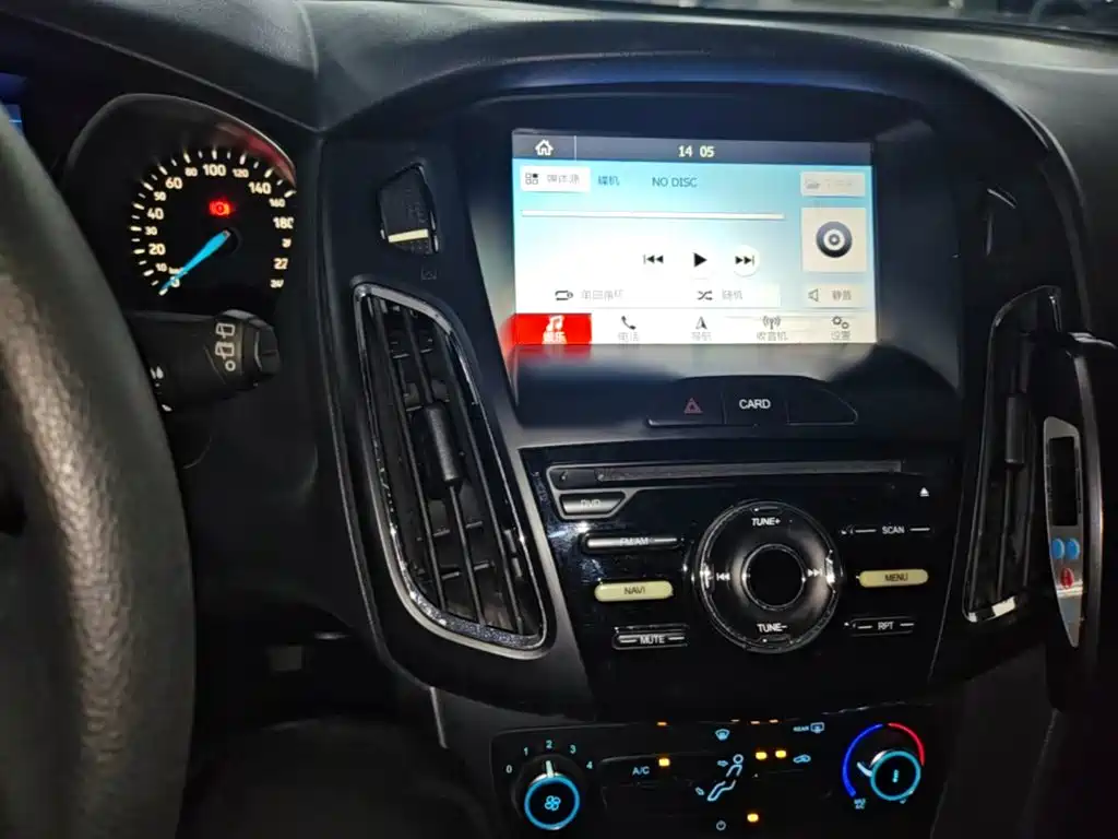 Ford Focus — миниатюра 13