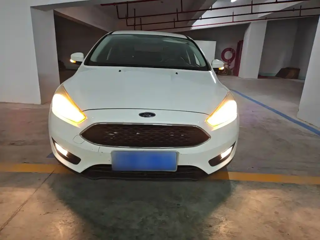 Ford Focus — миниатюра 3
