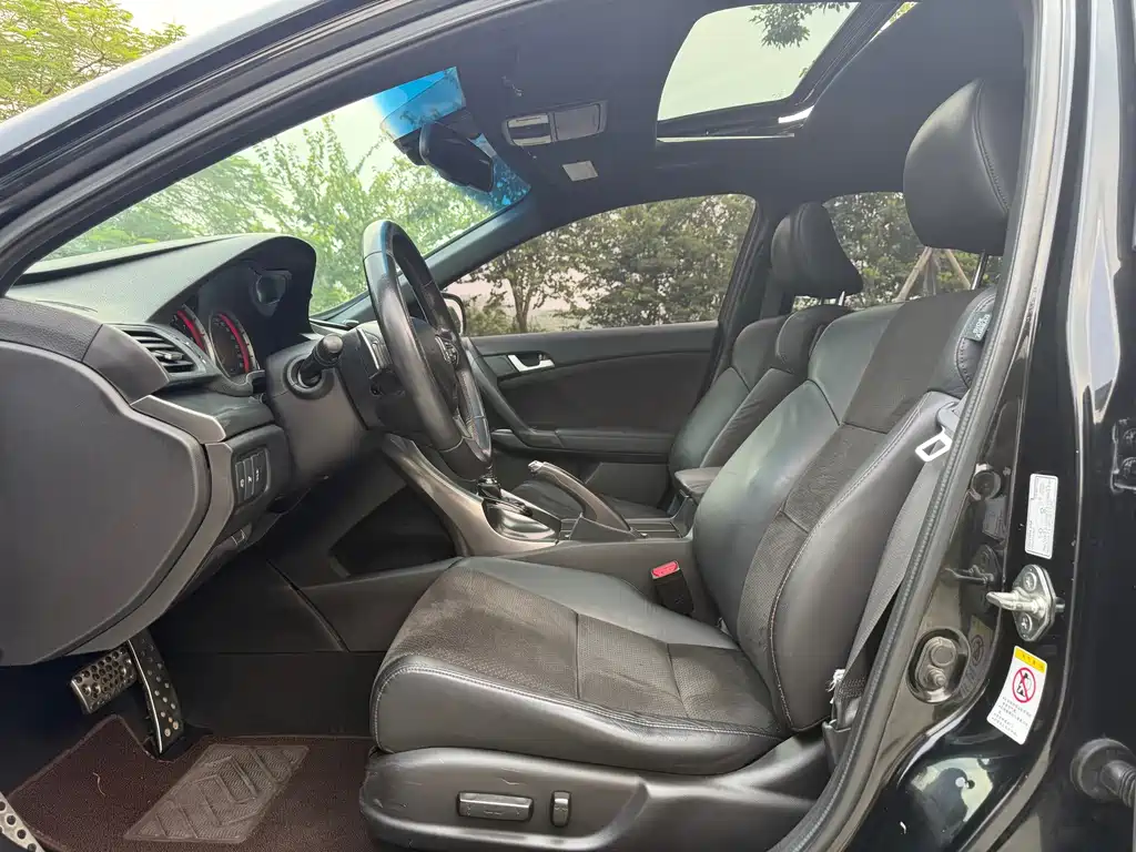 Honda Spirior — миниатюра 8