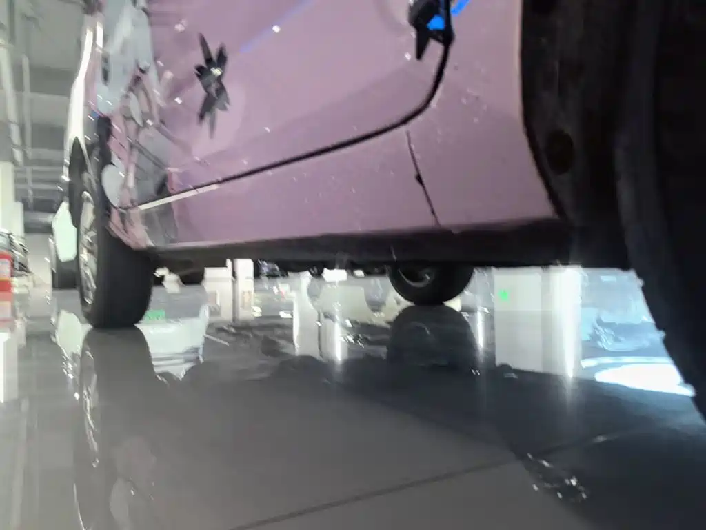 Wuling MINIEV — миниатюра 21