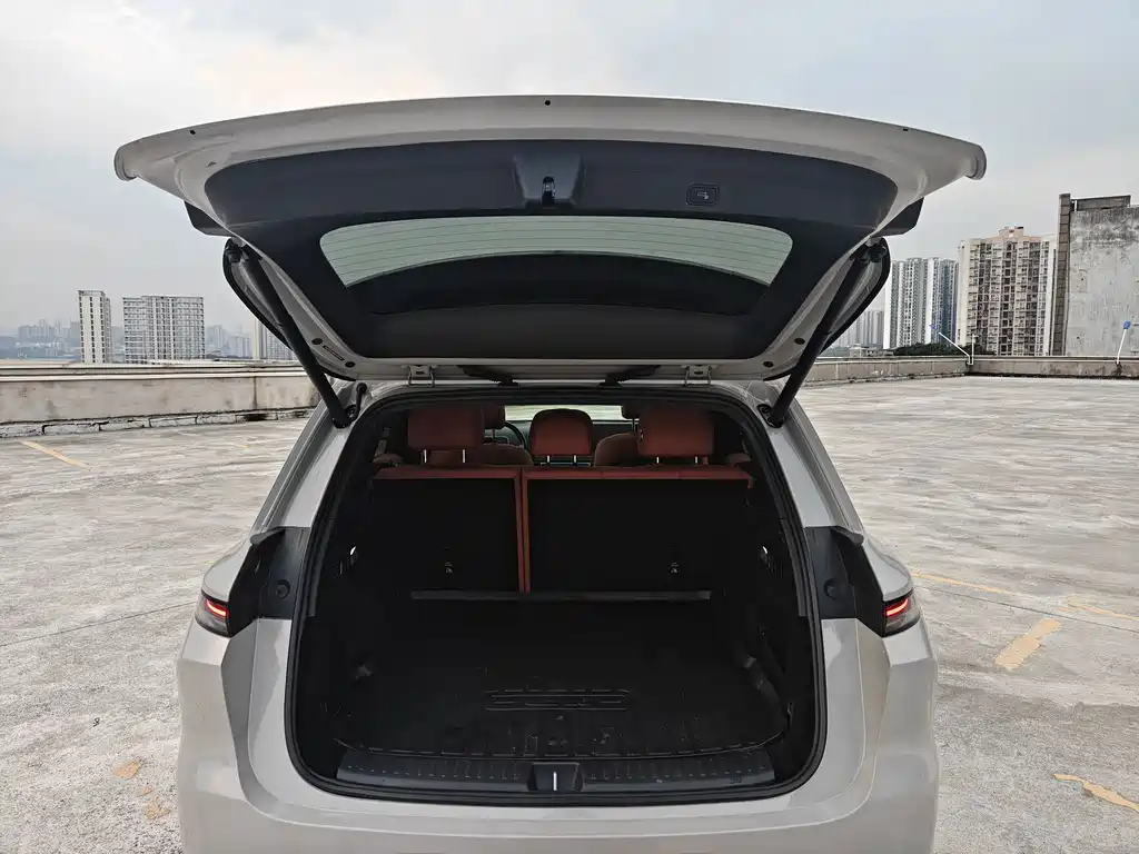 Li Auto Li L6 — миниатюра 18