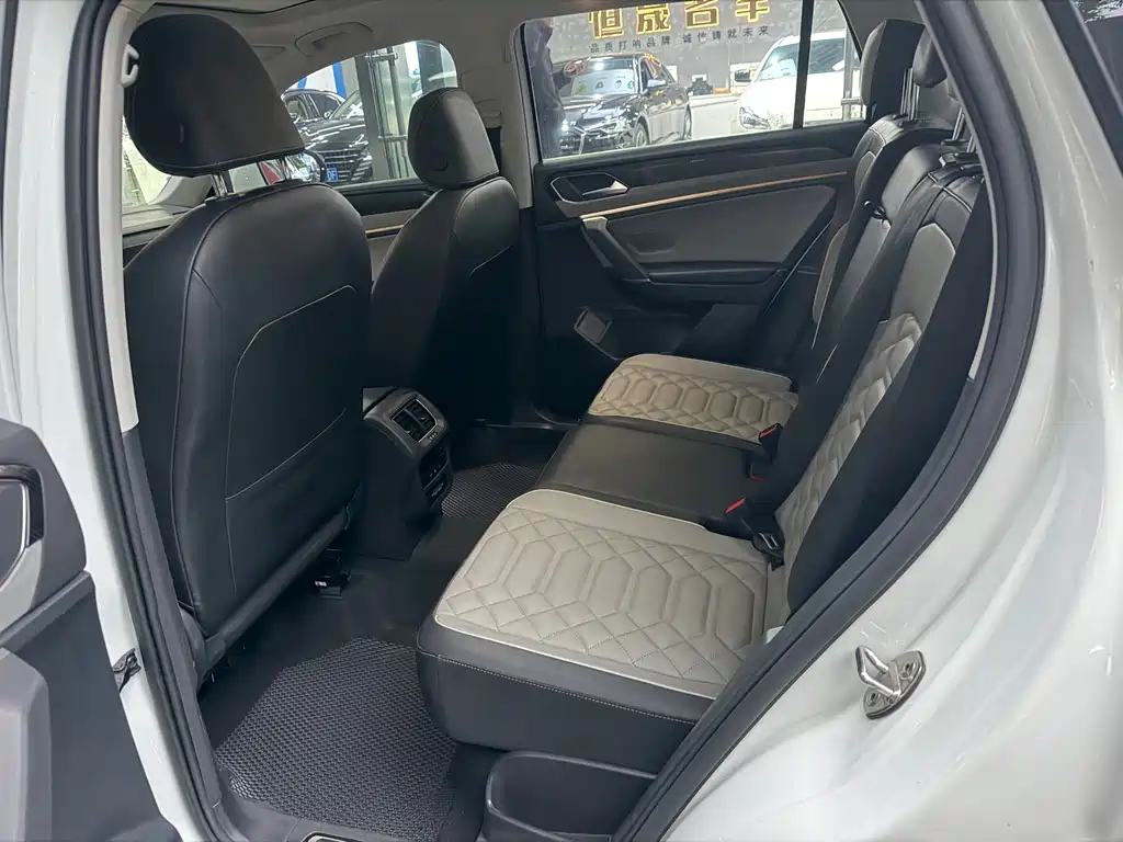 Volkswagen Tayron — миниатюра 10