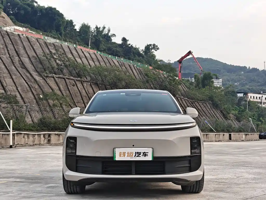 Li Auto Li L6 — миниатюра 2