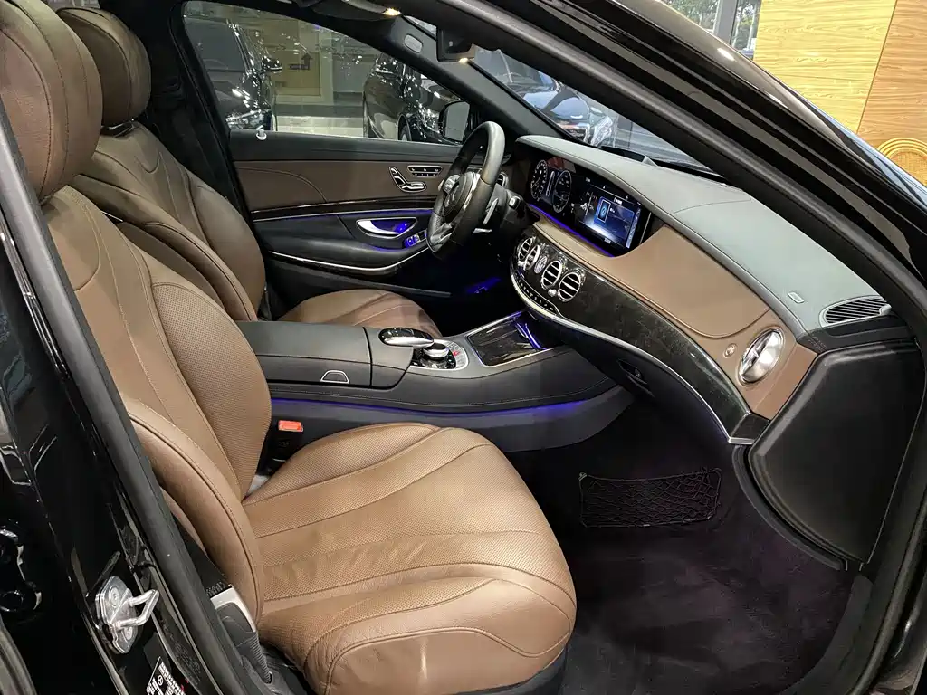 Mercedes-Benz S-Class — миниатюра 7