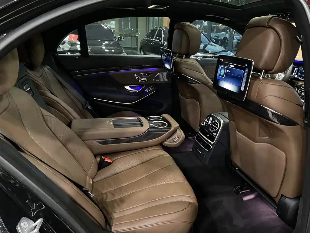 Mercedes-Benz S-Class — миниатюра 8