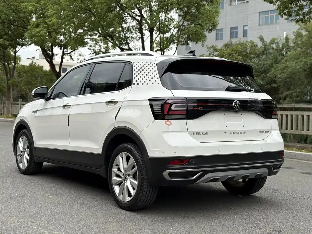Volkswagen T-Cross — миниатюра 9