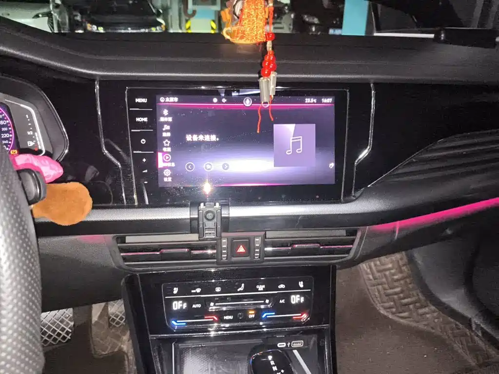 Volkswagen Passat — миниатюра 14