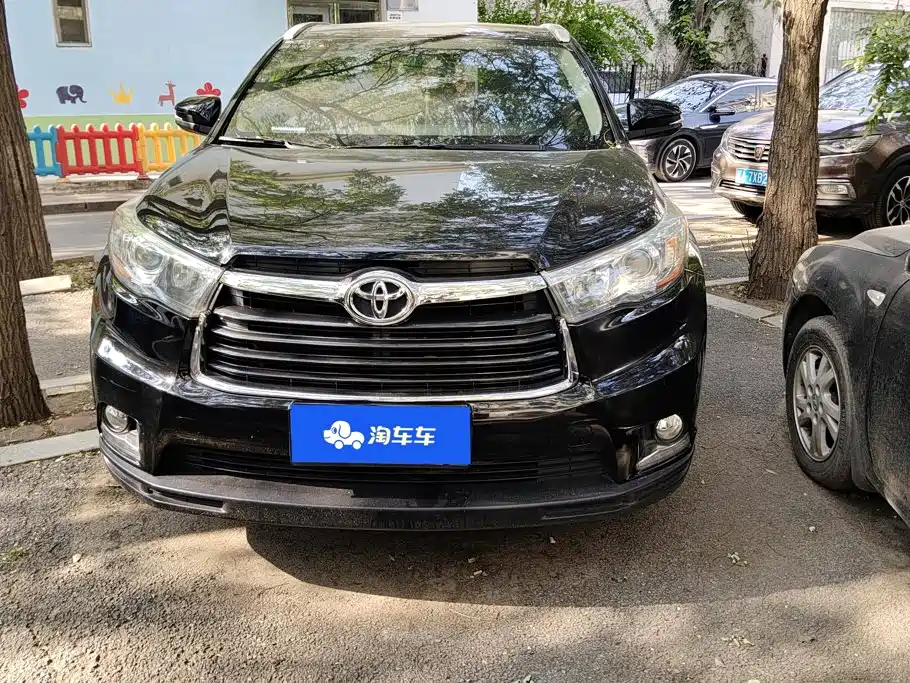 Toyota Highlander — миниатюра 2
