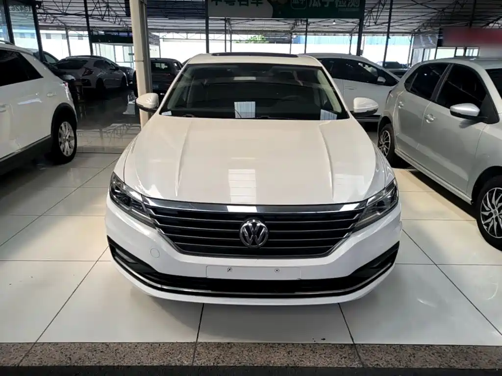 Volkswagen Lavida — миниатюра 3