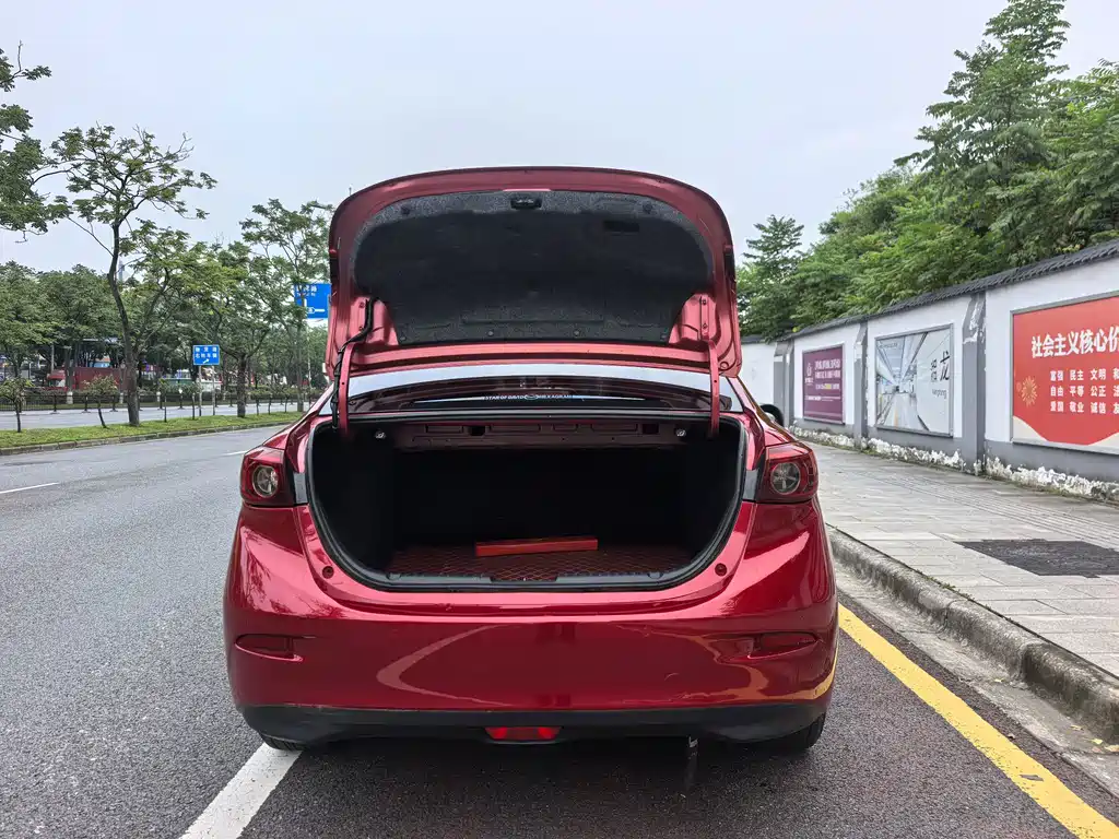 Mazda 3 Axela — миниатюра 16