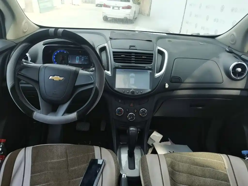 Chevrolet Trax — миниатюра 10