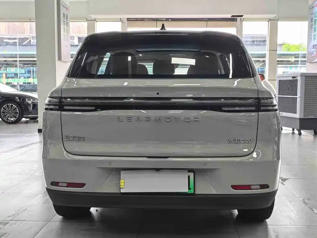 Leapmotor Leapmotor C10 — миниатюра 12
