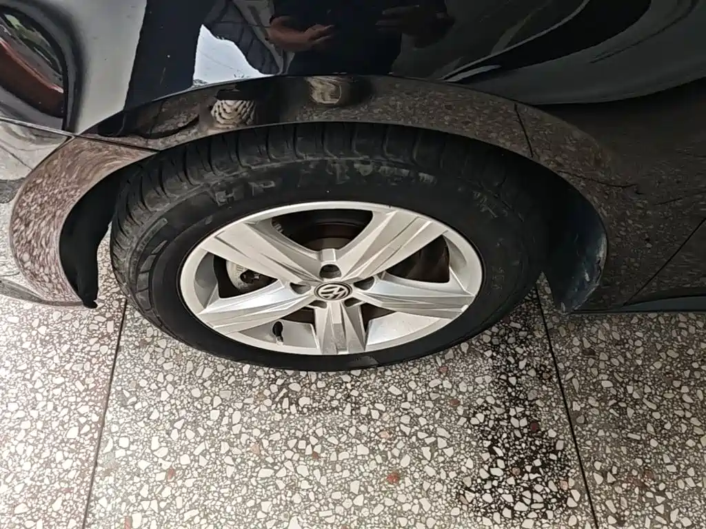 Volkswagen Lavida — миниатюра 23