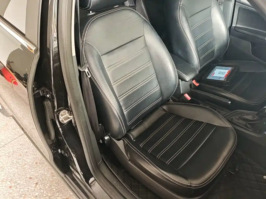 Volkswagen Lavida — миниатюра 25