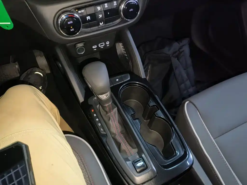 Chevrolet Tracker — миниатюра 14
