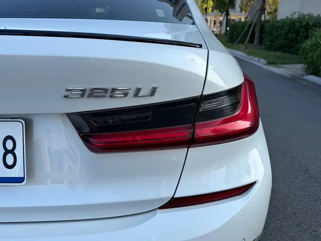 BMW 3 Series — миниатюра 19