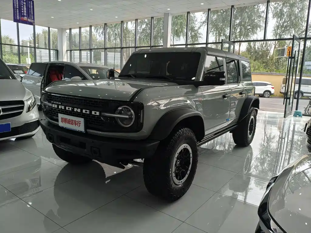 Ford Bronco