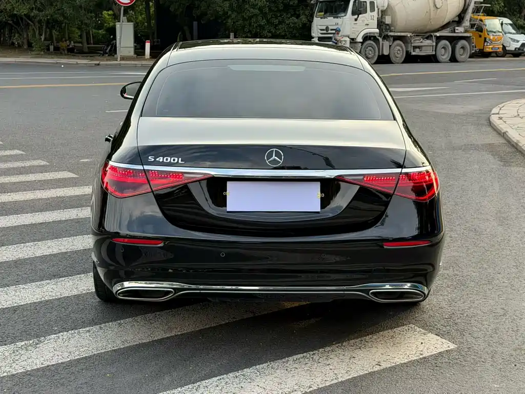 Mercedes-Benz S-Class — миниатюра 4