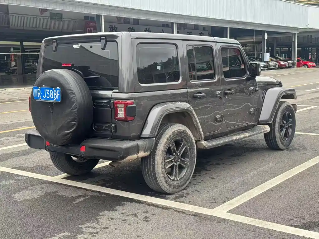 Jeep Wrangler — миниатюра 8