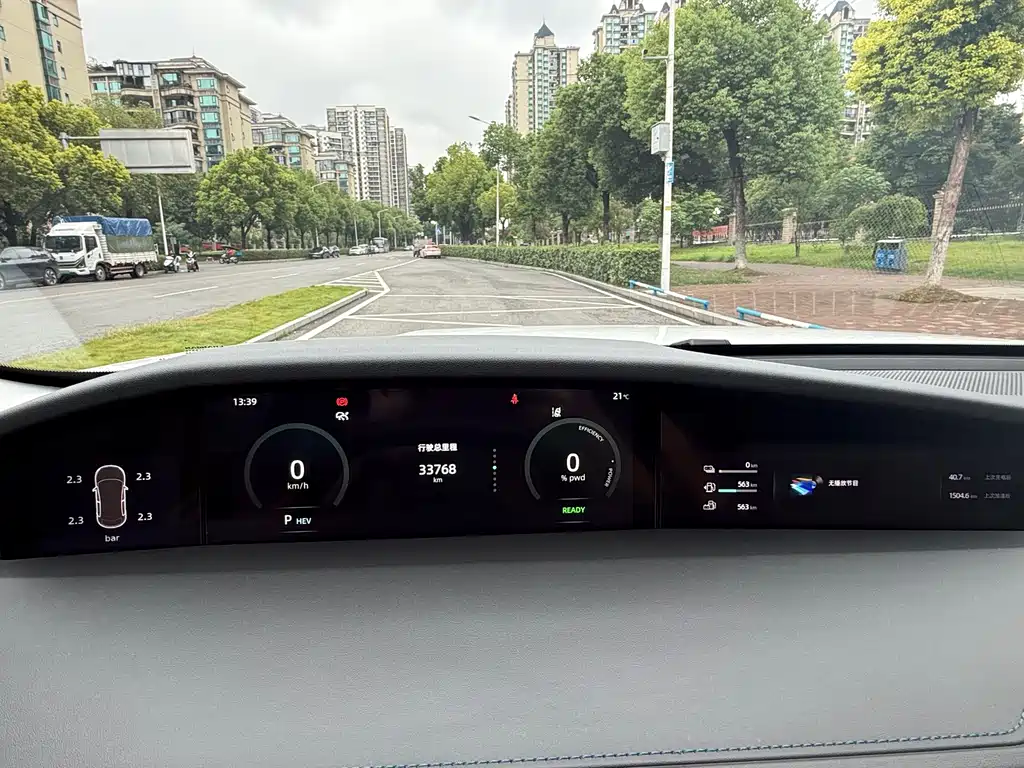 Changan UNI-K iDD — миниатюра 21