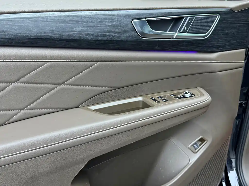 Volkswagen Viloran — миниатюра 4