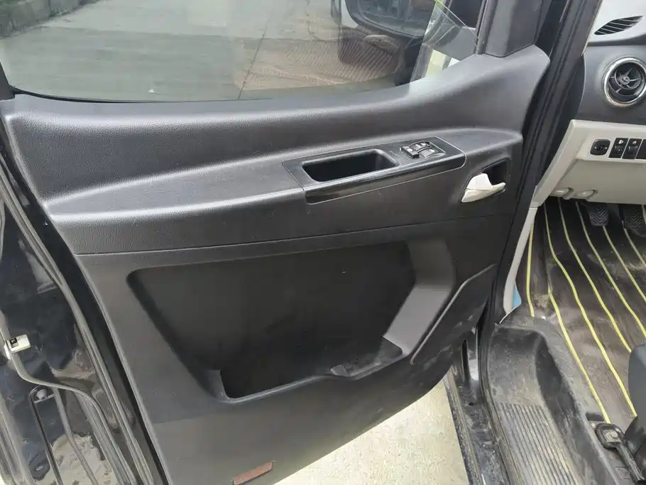JAC Refine Refine M3 — миниатюра 7