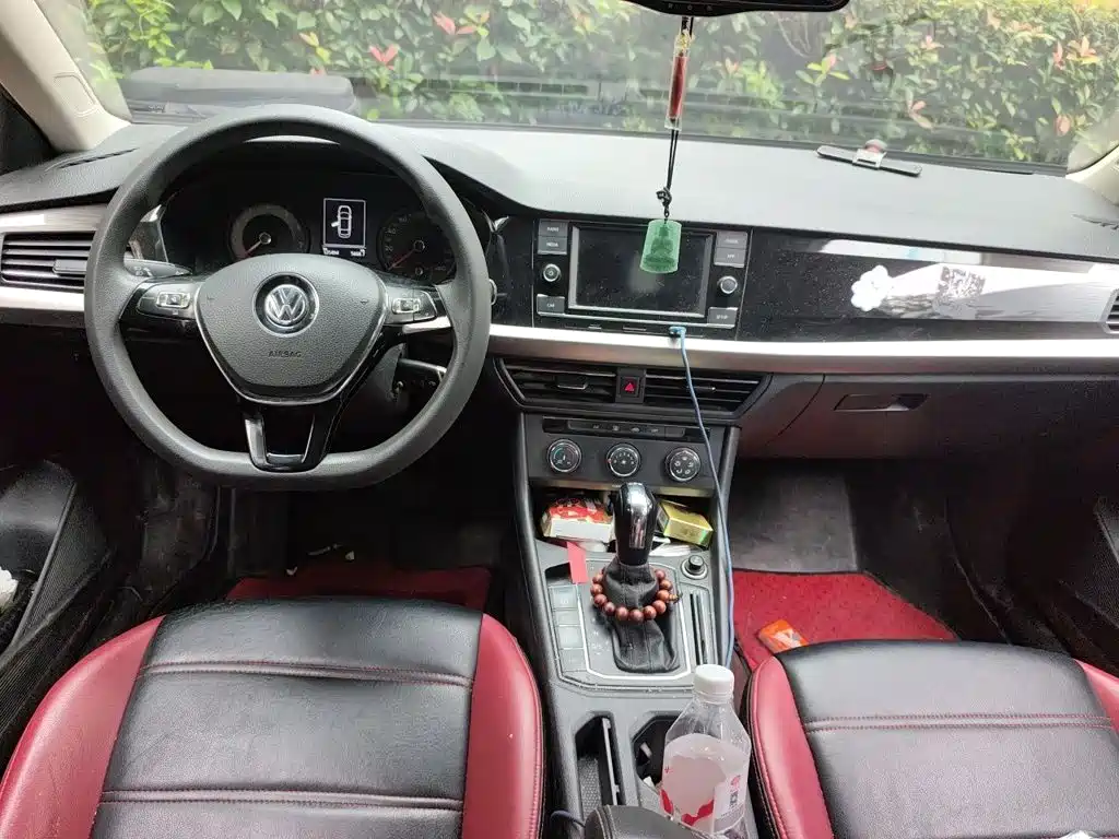 Volkswagen Lavida — миниатюра 6