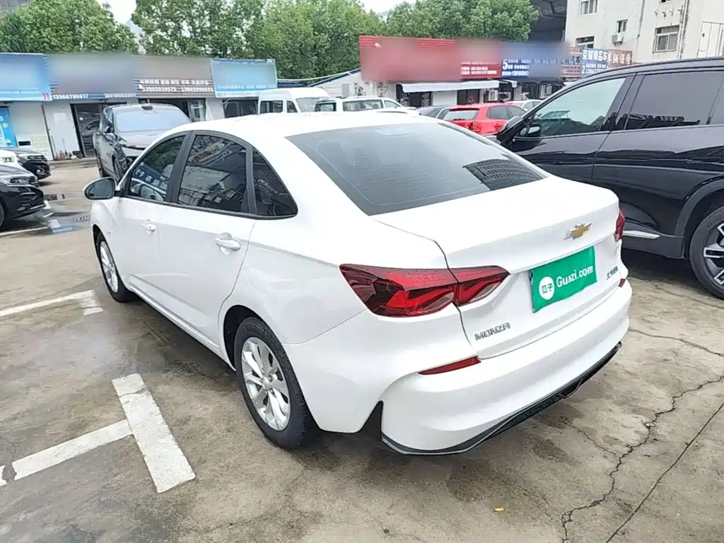 Chevrolet Monza — миниатюра 5
