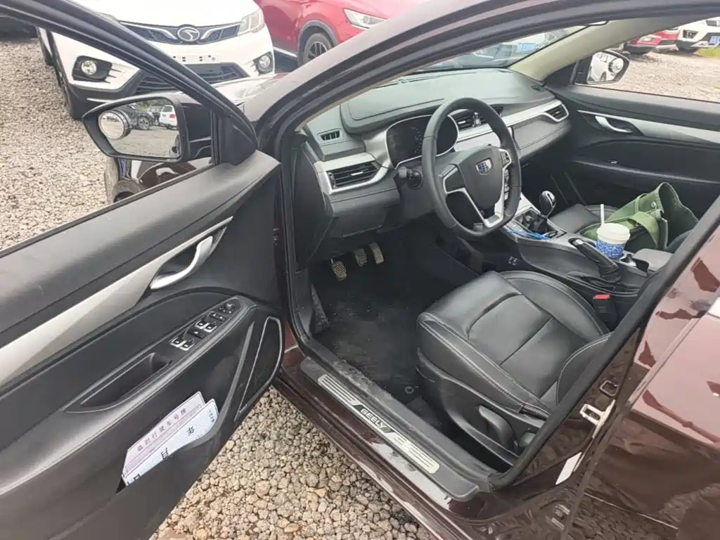 Geely Emgrand — миниатюра 16